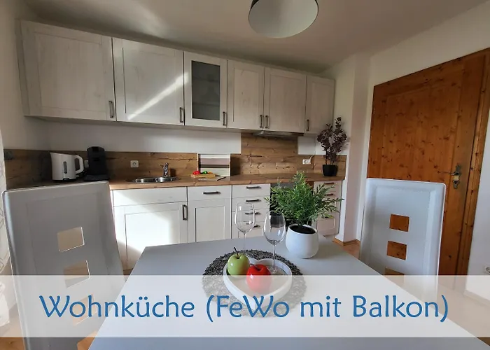 Idyllisches Mit Ausblick *